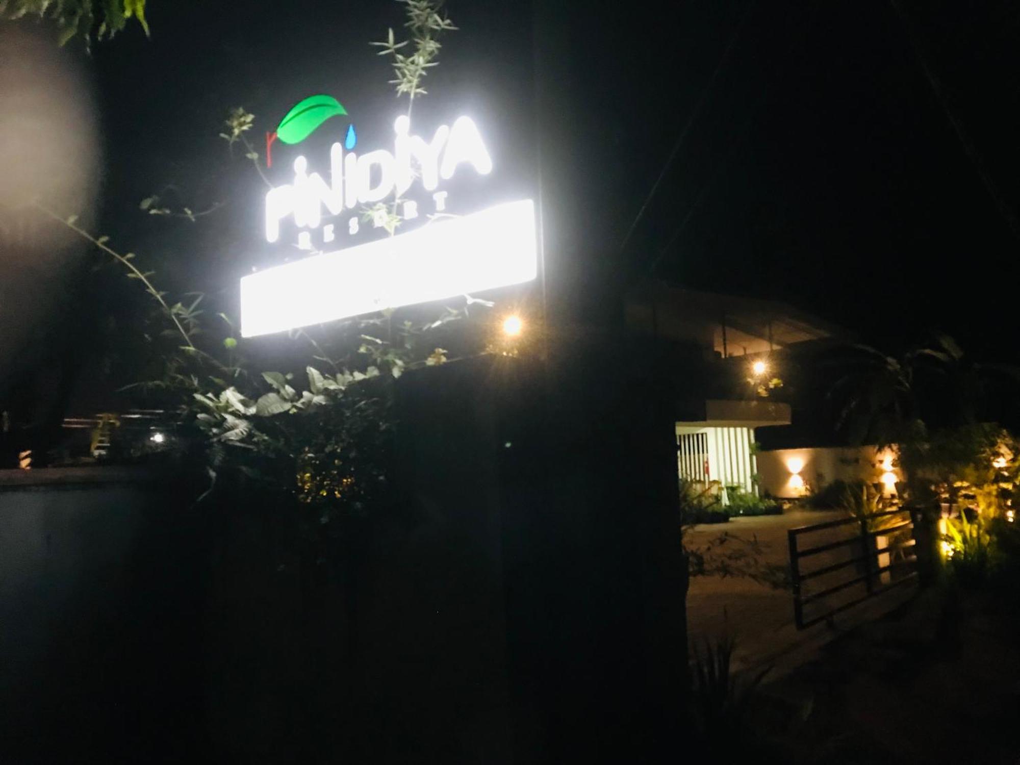 Pinidiya Resort Anurâdhapura Extérieur photo