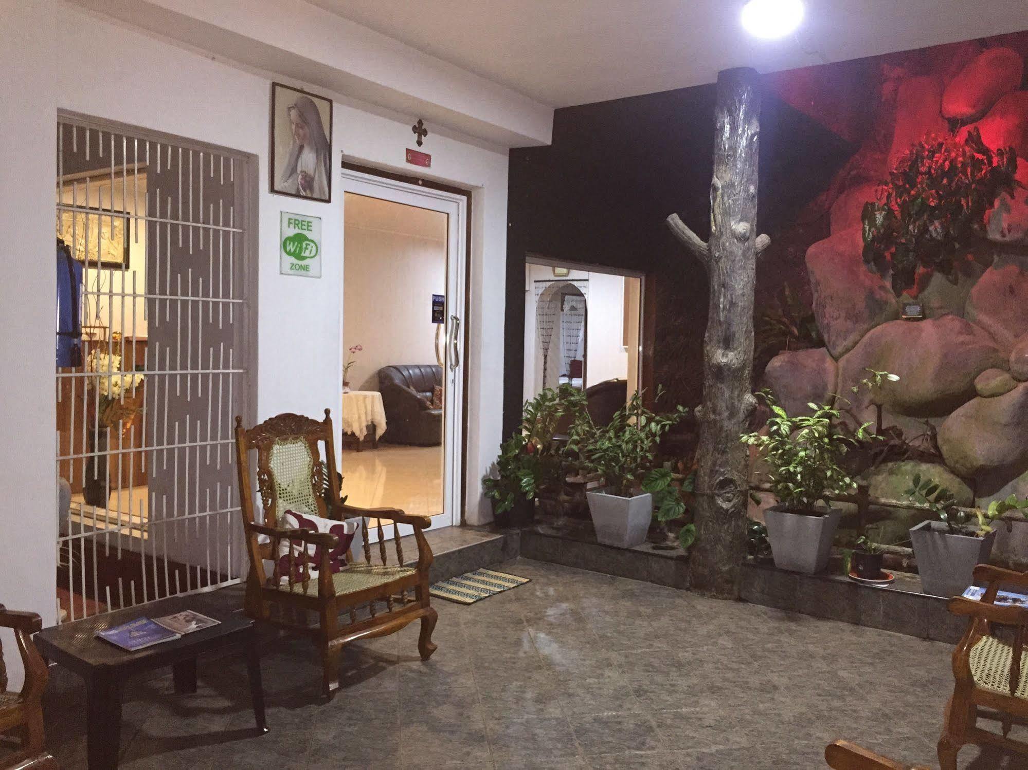 Pinidiya Resort Anurâdhapura Extérieur photo